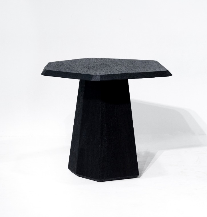 ROCCIA_table__RB___6_.jpg