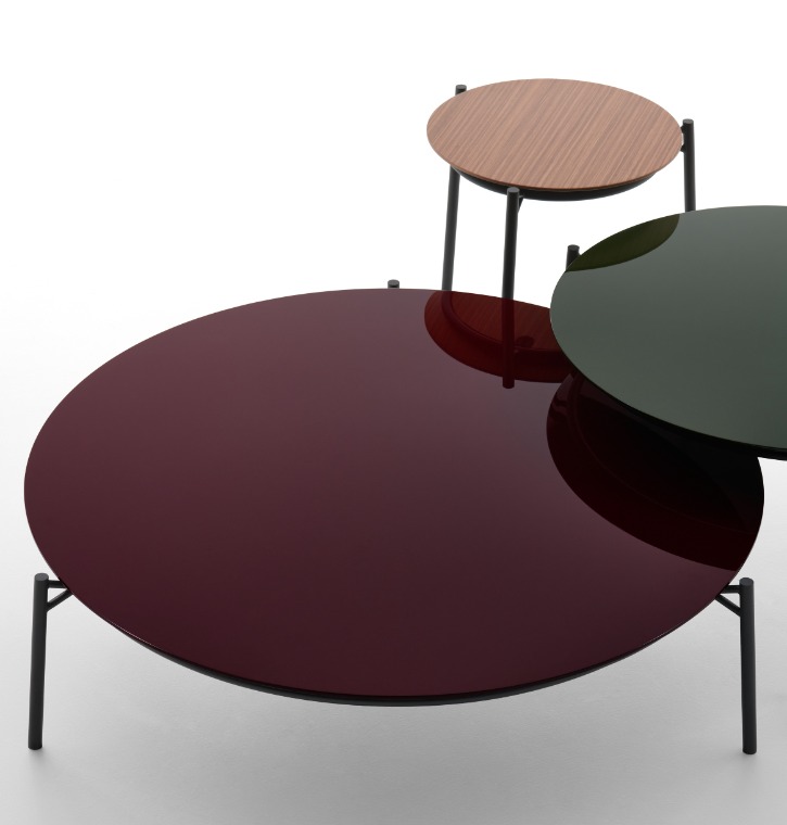 Cantle low table