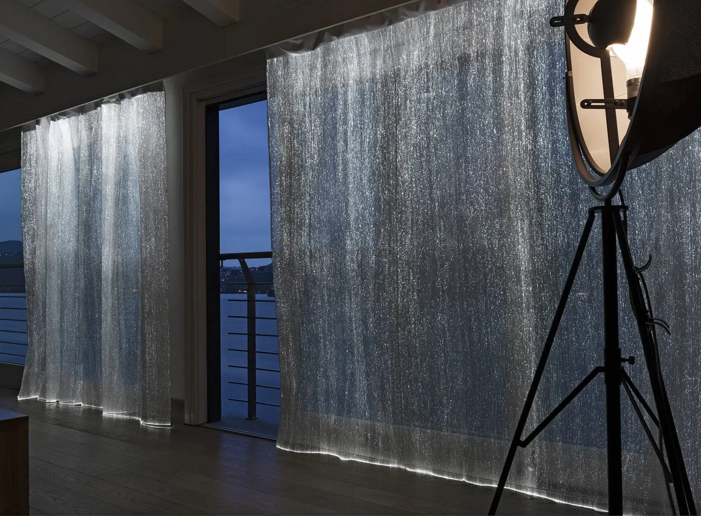 DreamLux - Luminous Curtains