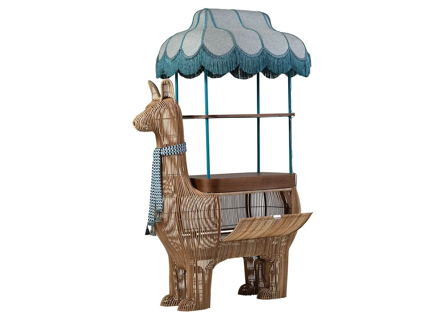Llama_Salone_2.jpg