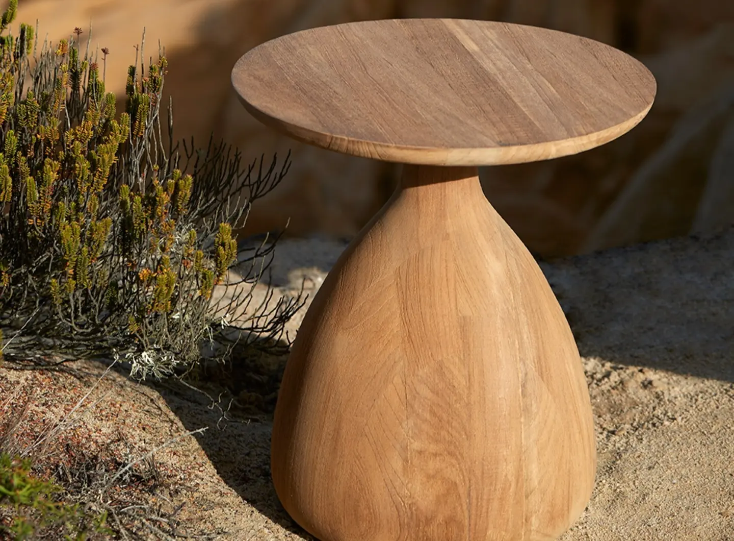 Tsuki Side Table
