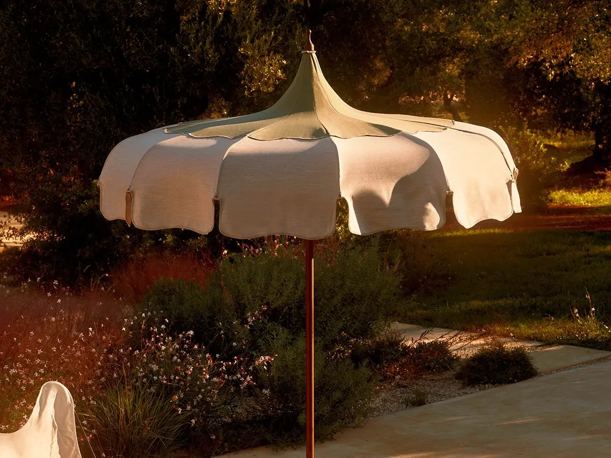 CREMA OUTDOOR - Lotus pagoda