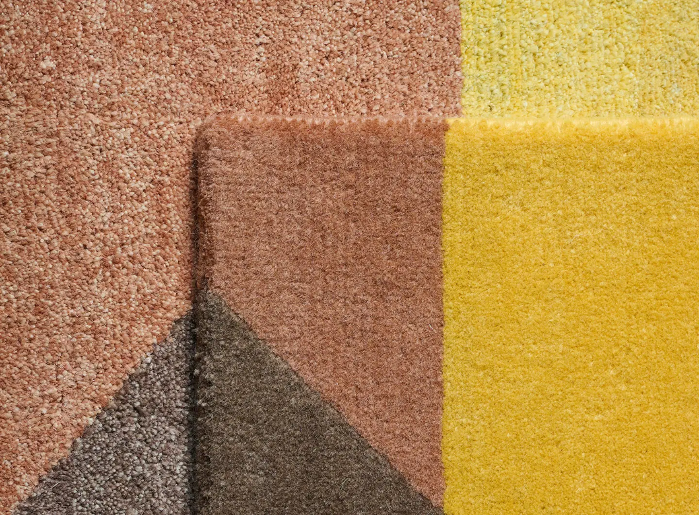 Eileen Gray - Castellar Rug