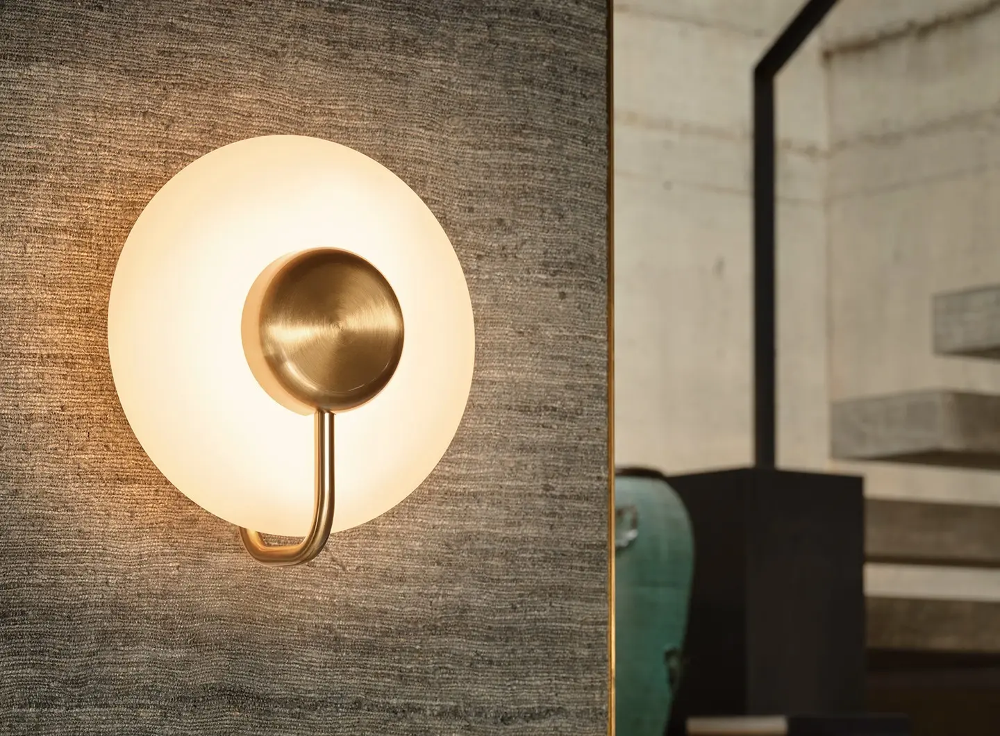 KDLN_Tratto Wall brass