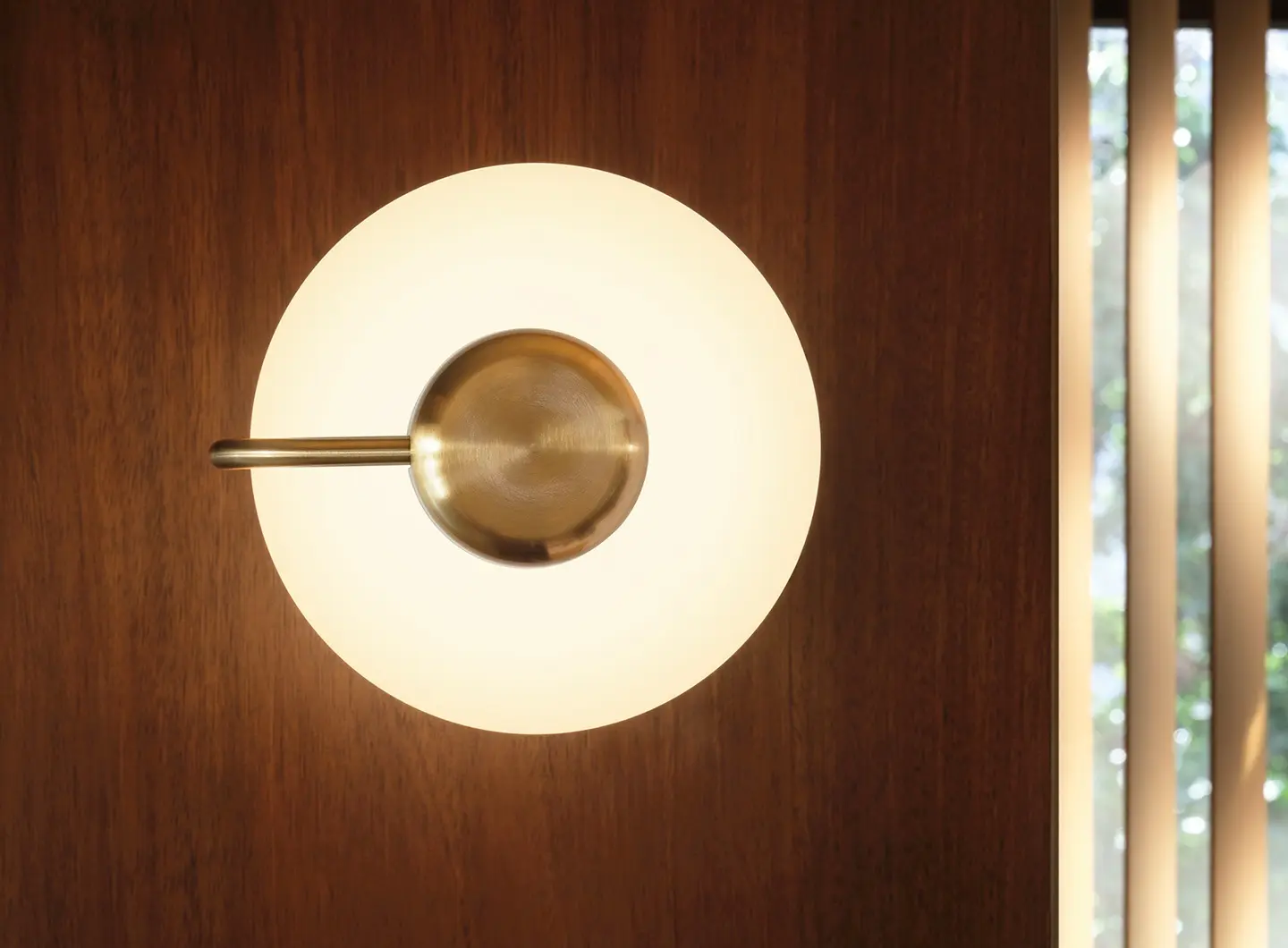 KDLN_Tratto Wall brass