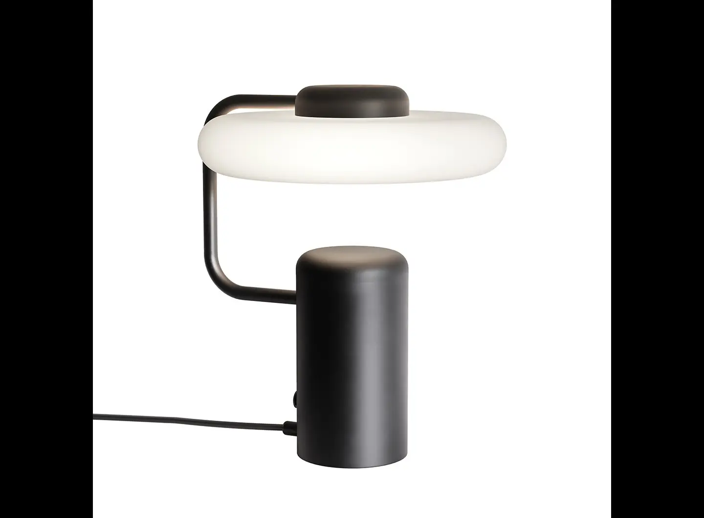 KDLN_Tratto Table black