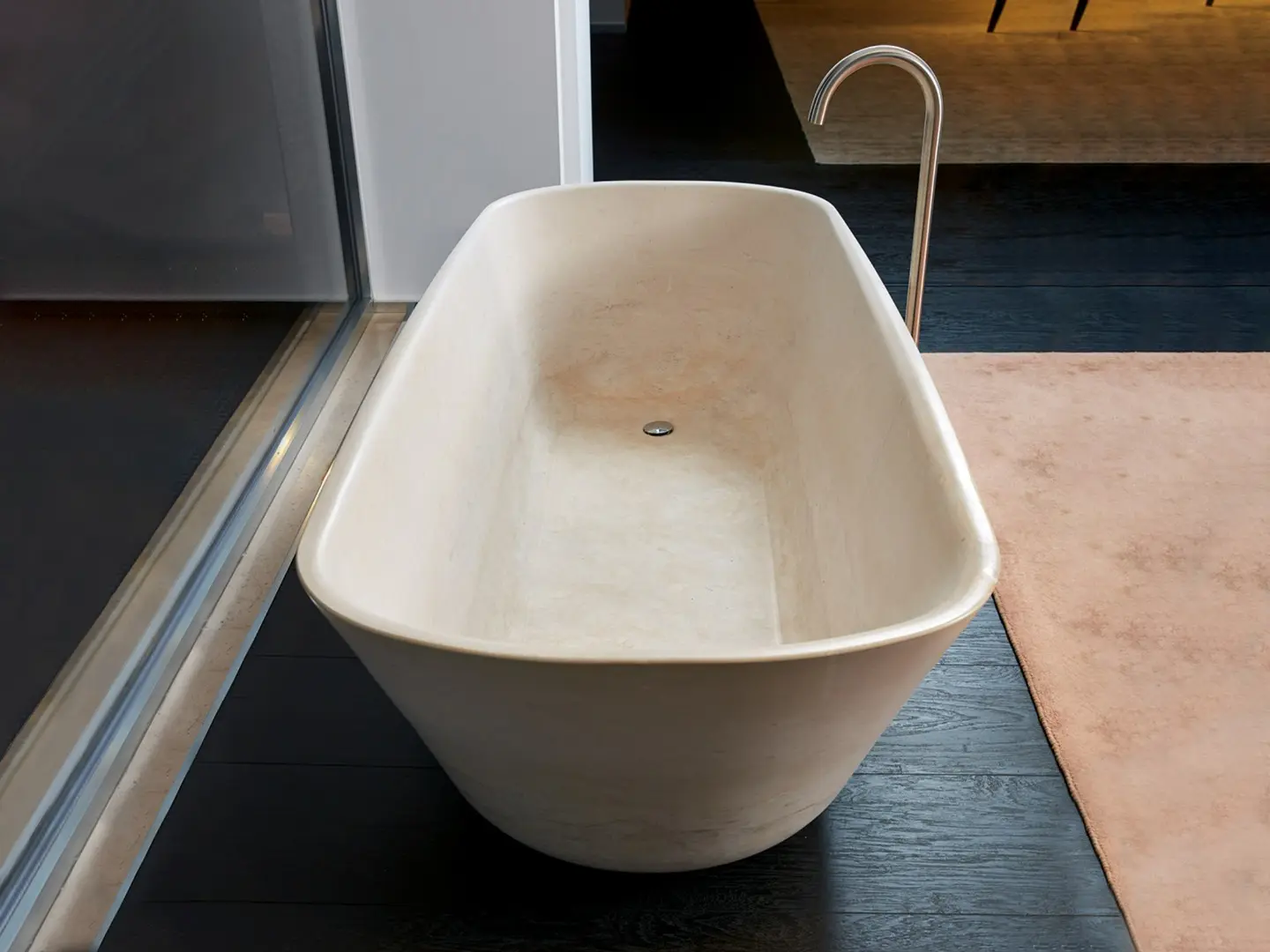 Apulia_Bathtub.jpg