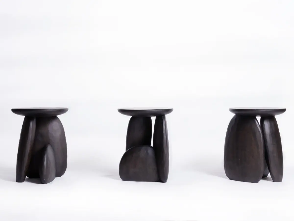 PEBBLE stool 02