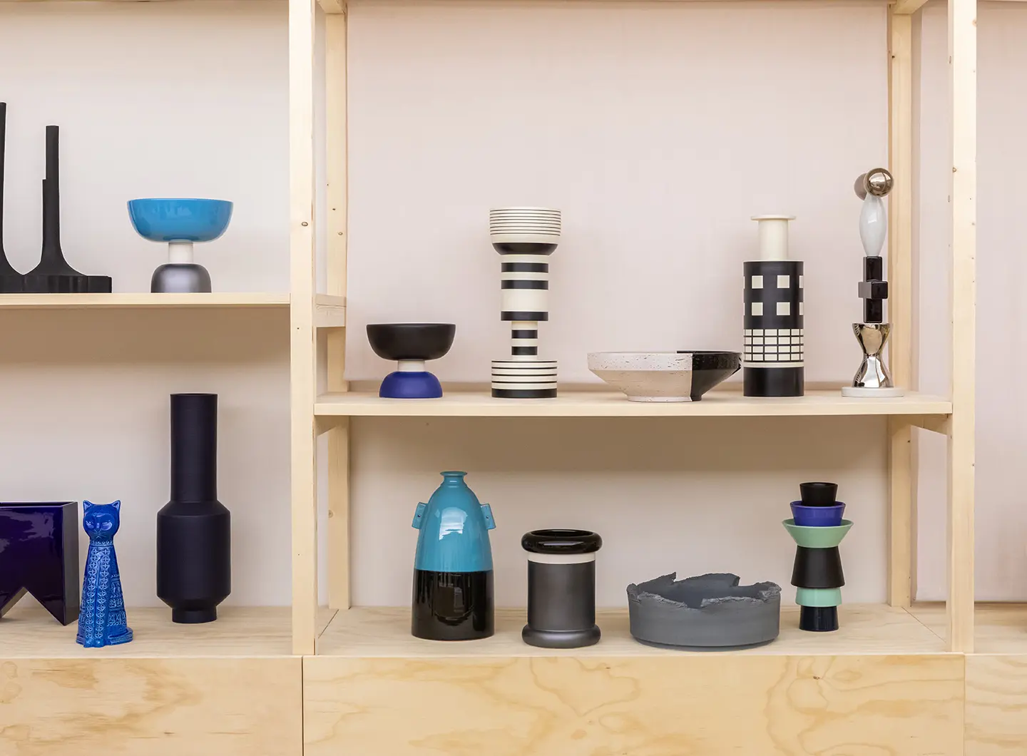 Vases and decorative ceramic objects