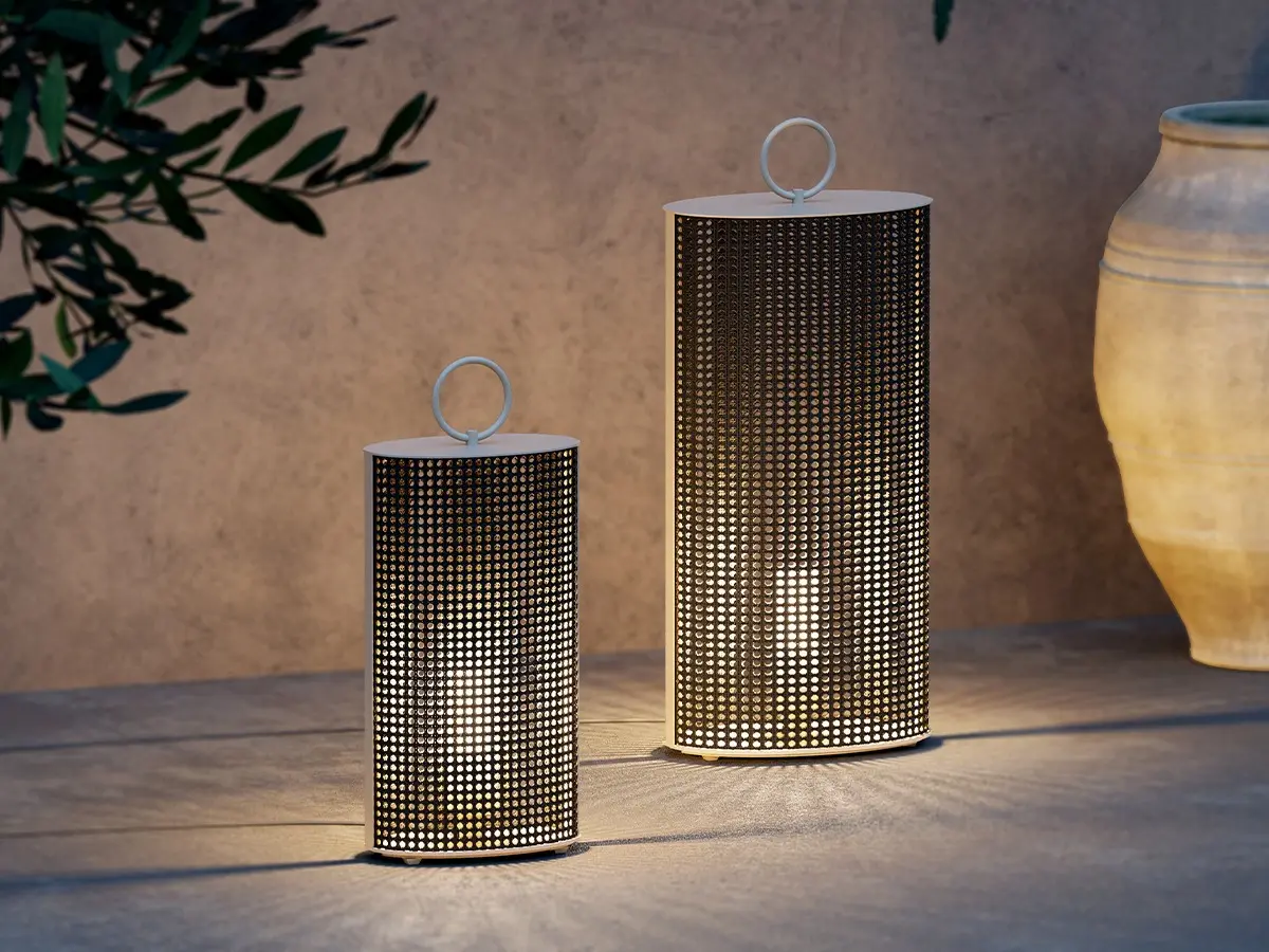 Contardi Lighting_Clara wired