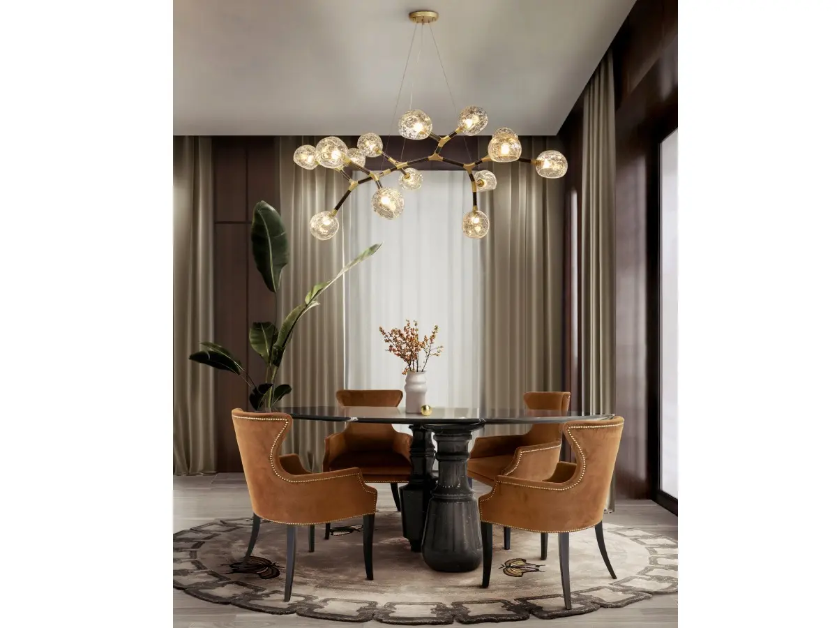 Sala da pranzo contemporanea nei toni della terra