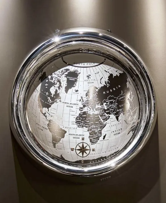 Planisfero con Cappottatura Originale del Motore Boeing B-727