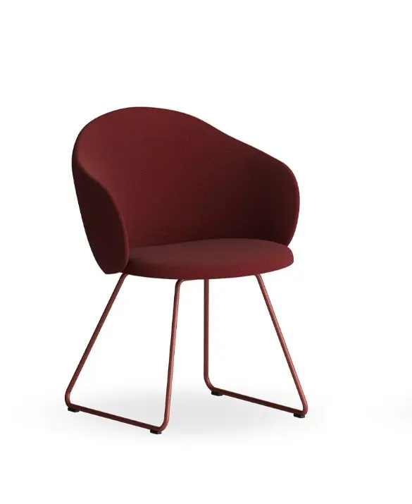 miniature_salone_0006_VOLTA_ARMCHAIR_SLED_three_quarter.jpg