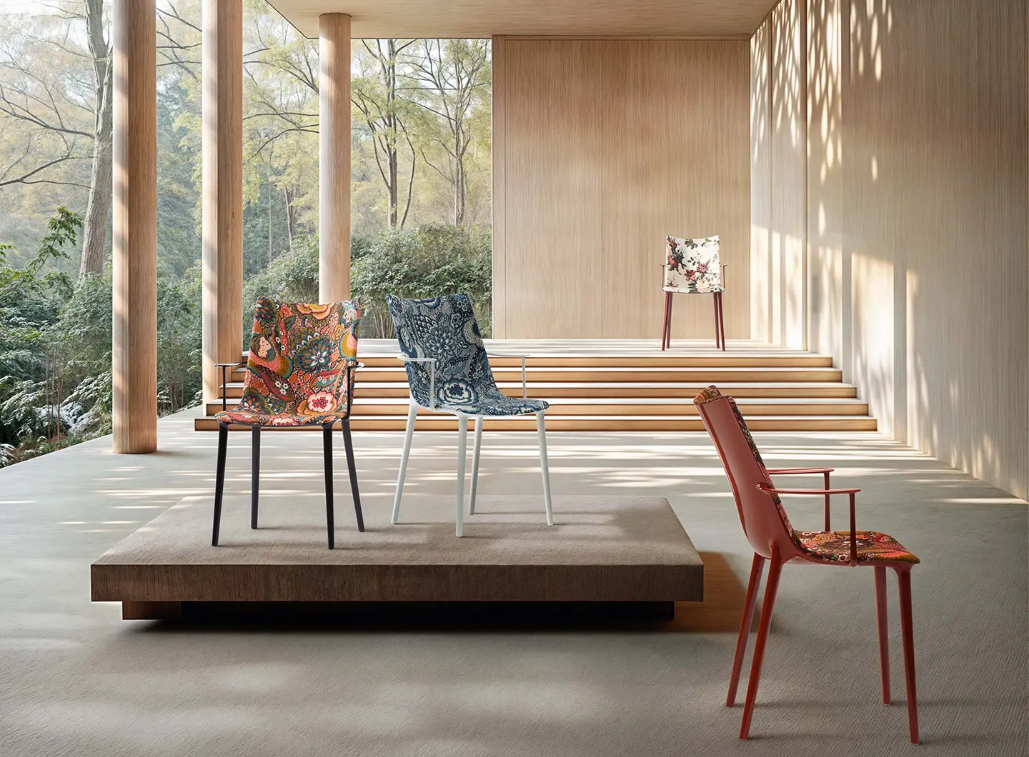 H.H.H. Her Highest Highness di Kartell