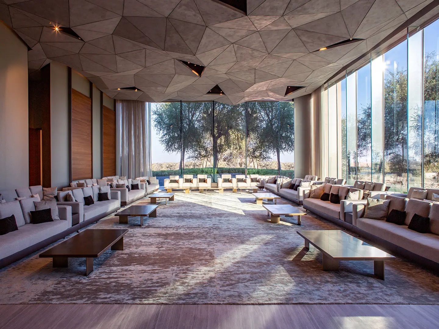 Ghaf Majlis, ETEREO