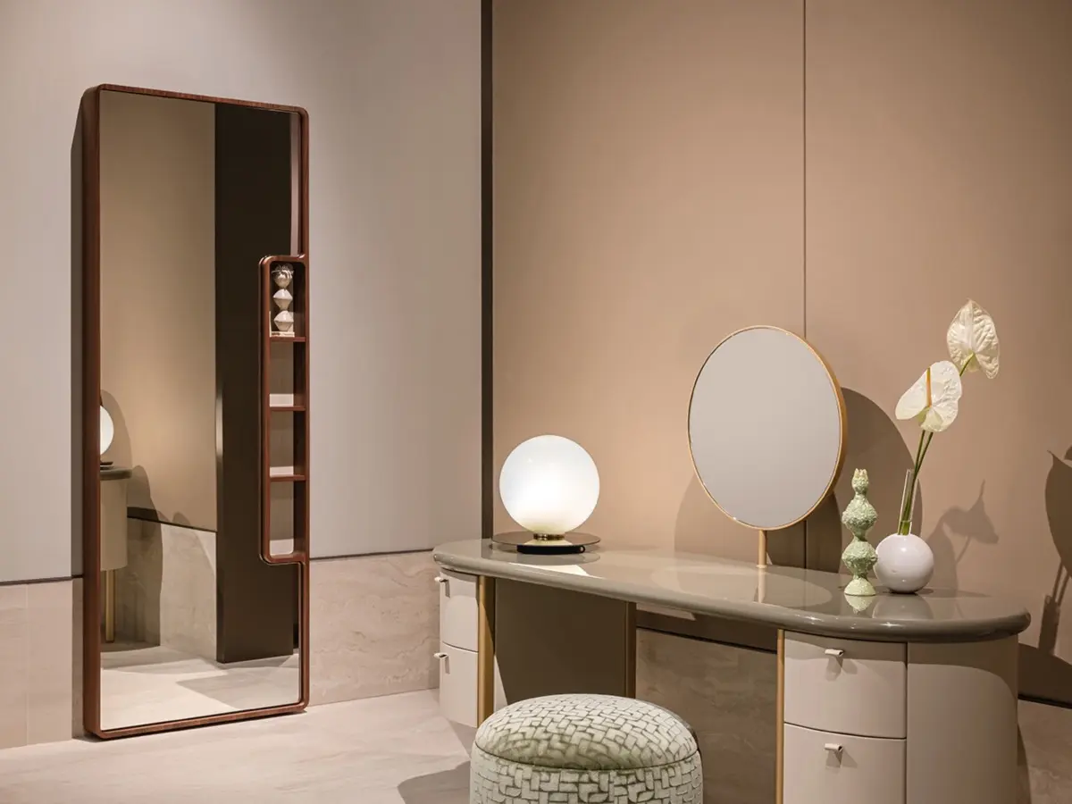 Atelier specchio Turri