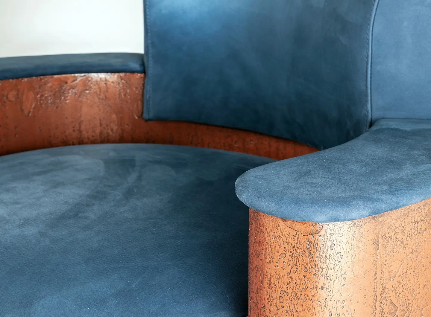 Amelie_Chair_1.jpg