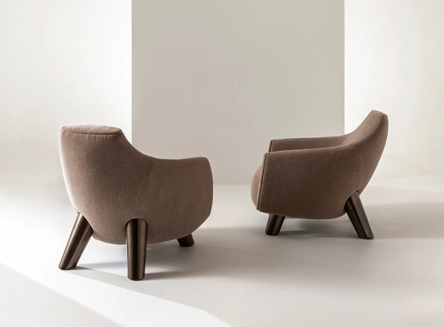 Ippolita armchair by Laurameroni