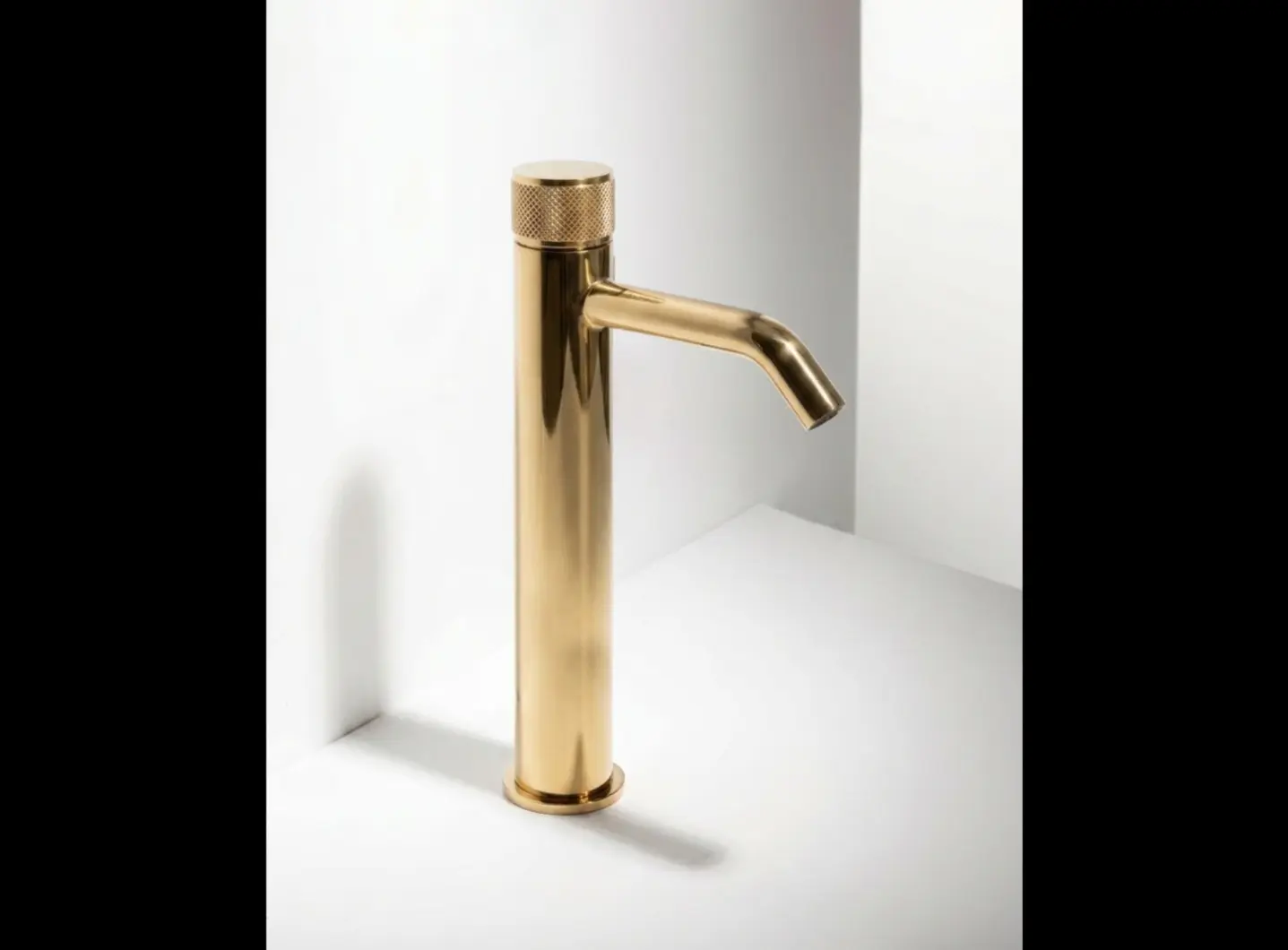 Race miscelatore lavabo monocomando alto
