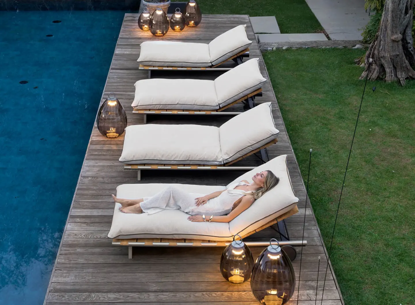 Sunbed_sahara4.jpg