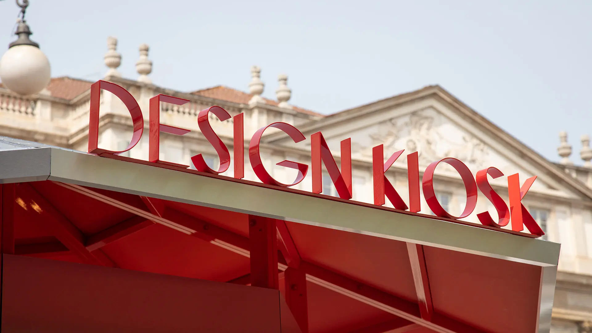 Cover design kiosk