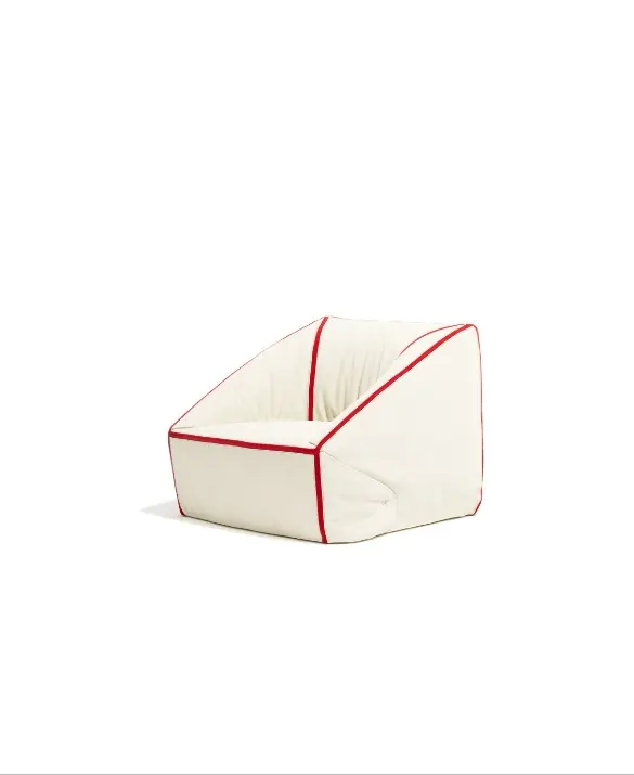 Meritalia_Crease_Armchair_Medium_02.jpg